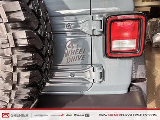 Jeep Wrangler 4XE WILLYS 2025 à Pointe-Aux-Trembles, Québec - 4 - w320h240px