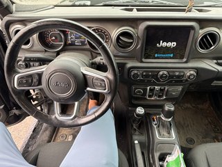 2019 Jeep Wrangler Unlimited Sahara in Pointe-Aux-Trembles, Quebec - 6 - w320h240px