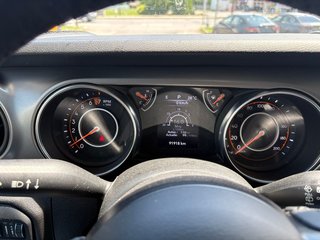 Jeep Wrangler Sport S 2019 à Pointe-Aux-Trembles, Québec - 6 - w320h240px