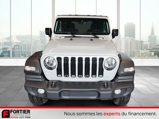 Jeep Wrangler Sport Altitude 2023 à Pointe-Aux-Trembles, Québec - 6 - w320h240px