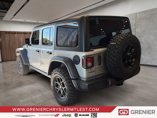 Jeep WRANGLER 4P WILLYS 4XE + HYBRIDE + 4X4 2024 à Pointe-Aux-Trembles, Québec - 5 - w320h240px