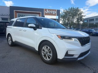 2023 Kia Carnival LX in Pointe-Aux-Trembles, Quebec - 5 - w320h240px