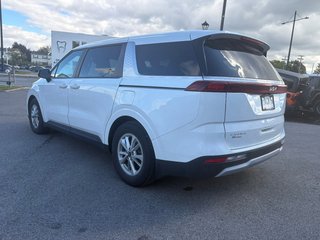 2023 Kia Carnival LX in Pointe-Aux-Trembles, Quebec - 6 - w320h240px