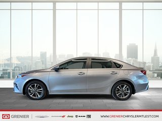2024 Kia Forte EX + SIEGES ET VOLANT CHAUFFANTS in Pointe-Aux-Trembles, Quebec - 6 - w320h240px