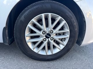 Kia Rio 5-door LX PREMIUM 2023 à Pointe-Aux-Trembles, Québec - 6 - w320h240px