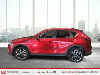 2022 Mazda CX-5 GS + AWD + TOIT OUVRANT + CUIR in Pointe-Aux-Trembles, Quebec - 4 - w320h240px