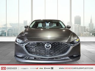 2019 Mazda Mazda3 GT + AWD + AUTOMATIQUE + TOIT OUVRANT in Pointe-Aux-Trembles, Quebec - 2 - w320h240px