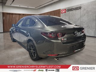 2019 Mazda Mazda3 GT + AWD + AUTOMATIQUE + TOIT OUVRANT in Pointe-Aux-Trembles, Quebec - 4 - w320h240px