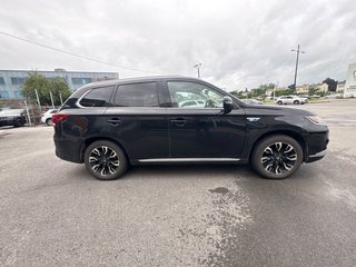 2018 Mitsubishi Outlander PHEV GT in Pointe-Aux-Trembles, Quebec - 6 - w320h240px