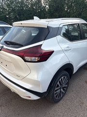 2024 Nissan Kicks SV in Pointe-Aux-Trembles, Quebec - 6 - w320h240px