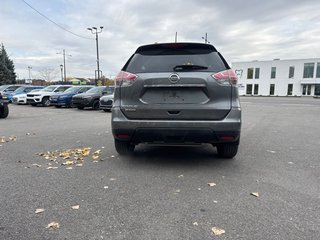 2016 Nissan Rogue in Pointe-Aux-Trembles, Quebec - 6 - w320h240px