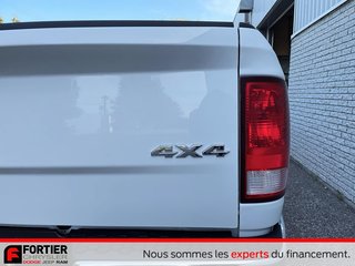 Ram 1500 Classic SLT + CREW CAB + V8+ CLIMATISATION 2022 à Pointe-Aux-Trembles, Québec - 4 - w320h240px