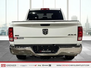 Ram 1500 Classic SLT + 4X4 CREW CAB + V8 HEMI 5.7L + 2022 à Pointe-Aux-Trembles, Québec - 3 - w320h240px