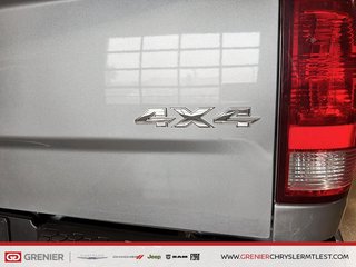 2023 Ram 1500 Classic SLT + 4X4 + CREW CAB + V6 3.6L + in Pointe-Aux-Trembles, Quebec - 4 - w320h240px