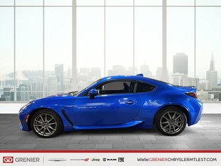 Subaru BRZ RWD + TRANSMISSION MANUELLE 2023 à Pointe-Aux-Trembles, Québec - 5 - w320h240px