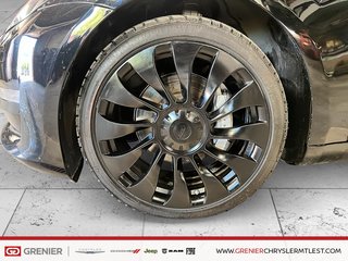 Tesla MODEL 3 SR + RWD + TOIT PANORAMIQUE + CUIR 2023 à Pointe-Aux-Trembles, Québec - 6 - w320h240px