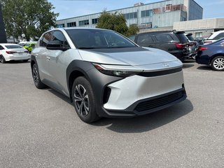 Toyota bZ4X LE 2023 à Pointe-Aux-Trembles, Québec - 5 - w320h240px