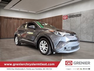 Toyota C-HR LE 2019 à Pointe-Aux-Trembles, Québec - 4 - w320h240px