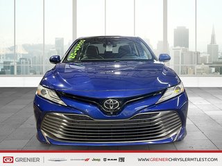 Toyota Camry XLE + TOIT OUVRANT PANO + CARPLAY 2018 à Pointe-Aux-Trembles, Québec - 2 - w320h240px