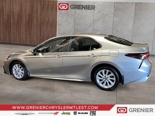 Toyota Camry SE + AWD + GROUPE ELECTRIQUE 2021 à Pointe-Aux-Trembles, Québec - 6 - w320h240px