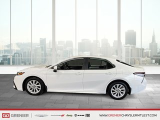 Toyota Camry SE + CUIR + CARPLAY 2023 à Pointe-Aux-Trembles, Québec - 5 - w320h240px
