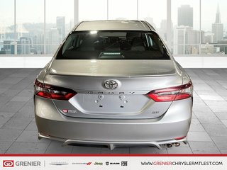2024 Toyota Camry SE + CUIR + CARPLAY in Pointe-Aux-Trembles, Quebec - 3 - w320h240px