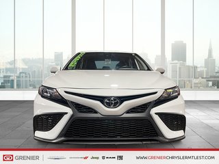 2024 Toyota Camry SE + CUIR + CARPLAY in Pointe-Aux-Trembles, Quebec - 2 - w320h240px