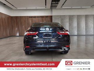 Toyota Camry SE 2024 à Pointe-Aux-Trembles, Québec - 3 - w320h240px