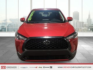 2022 Toyota COROLLA CROSS LE + AWD + CLIMATISATION + AIDE AU SUIVI DE VOIE in Pointe-Aux-Trembles, Quebec - 2 - w320h240px