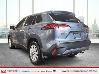 Toyota Corolla Cross LE + AWD + SIEGES ET VOLANT CHAUFFANTS 2025 à Pointe-Aux-Trembles, Québec - 4 - w320h240px