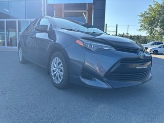 2018 Toyota Corolla LE in Pointe-Aux-Trembles, Quebec - 5 - w320h240px