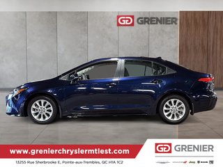 Toyota Corolla XLE 2022 à Pointe-Aux-Trembles, Québec - 2 - w320h240px