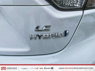 Toyota Corolla LE + HYBRIDE + AWD 2024 à Pointe-Aux-Trembles, Québec - 5 - w320h240px