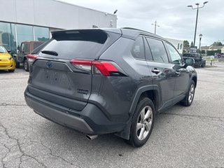 Toyota RAV4 Hybrid Limited 2021 à Pointe-Aux-Trembles, Québec - 2 - w320h240px