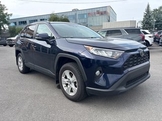 Toyota RAV4 XLE+AWD 2021 à Pointe-Aux-Trembles, Québec - 5 - w320h240px