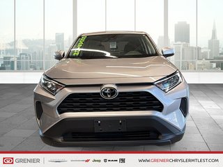 Toyota RAV4 LE + AWD + CARPLAY + GPS 2023 à Pointe-Aux-Trembles, Québec - 2 - w320h240px