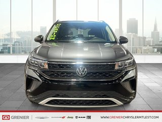2022 Volkswagen Taos TRENDLINE + AWD + CARPLAY in Pointe-Aux-Trembles, Quebec - 2 - w320h240px