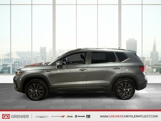 2024 Volkswagen Taos COMFORTLINE + AWD + TOIT OUVRANT PANO in Pointe-Aux-Trembles, Quebec - 5 - w320h240px