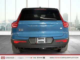 Volvo XC40 Recharge Pure Electric Ultimate 2024 à Pointe-Aux-Trembles, Québec - 3 - w320h240px