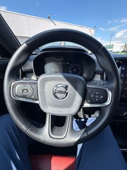 2020 Volvo XC40 Inscription T5 in Pointe-Aux-Trembles, Quebec - 6 - w320h240px