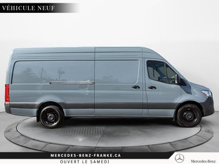 2025 Mercedes-Benz Sprinter Cargo Van 2500 High Roof I4 Diesel 170 (C)
