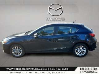 2018  Mazda3 Sport GS