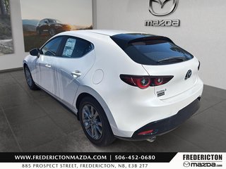 Mazda3 Sport GX 2026
