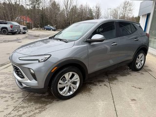 2025 Buick Encore GX Preferred in Edmundston, New Brunswick - 4 - w320h240px