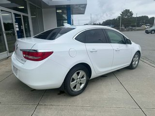 2016 Buick Verano Base in Edmundston, New Brunswick - 5 - w320h240px