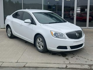 2016 Buick Verano Base in Edmundston, New Brunswick - 2 - w320h240px