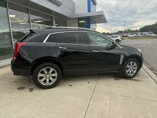 Cadillac SRX Luxury 2016 à Edmundston, Nouveau-Brunswick - 4 - w320h240px