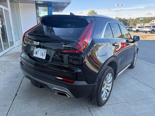 2022 Cadillac XT4 AWD Premium Luxury in Edmundston, New Brunswick - 6 - w320h240px