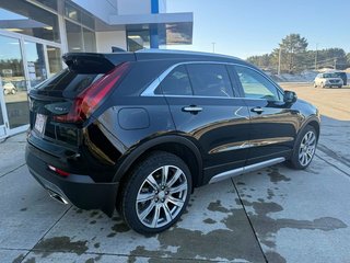 2023 Cadillac XT4 AWD Premium Luxury in Edmundston, New Brunswick - 6 - w320h240px