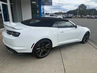 2020 Chevrolet Camaro ZL1 in Edmundston, New Brunswick - 6 - w320h240px